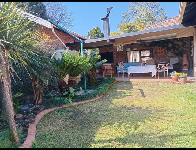 4 BEDROOM HOUSE FOR SALE IN HENNOPSPARK